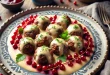 Köttbullar mit Preiselbeeren und Sahnesauce